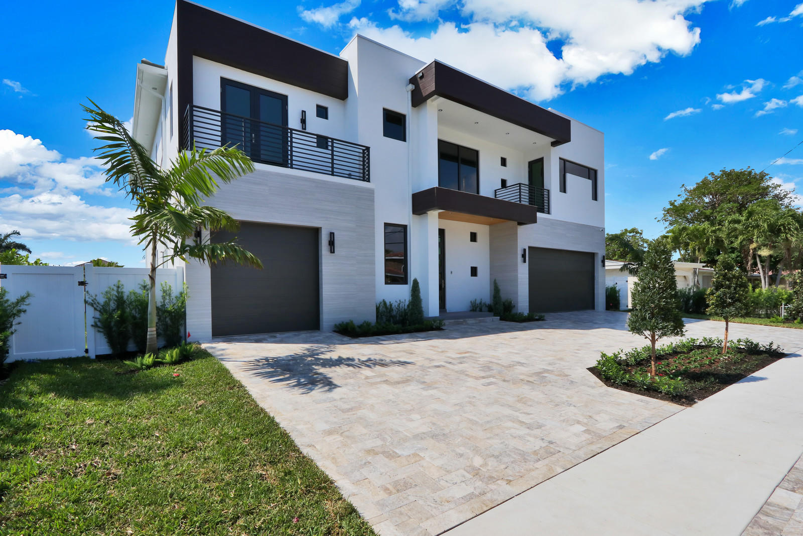 784 Northeast 70th Street Boca Raton, FL 33487 - Photo 9 of 56 09_Image_2_of_30_mls