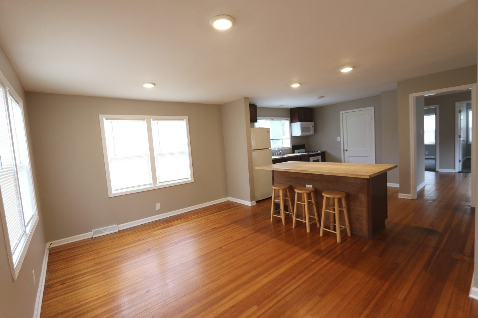 3605 Riverside Drive Johnsburg, IL 60051 - Photo 35 of 40 Gallery Image 35