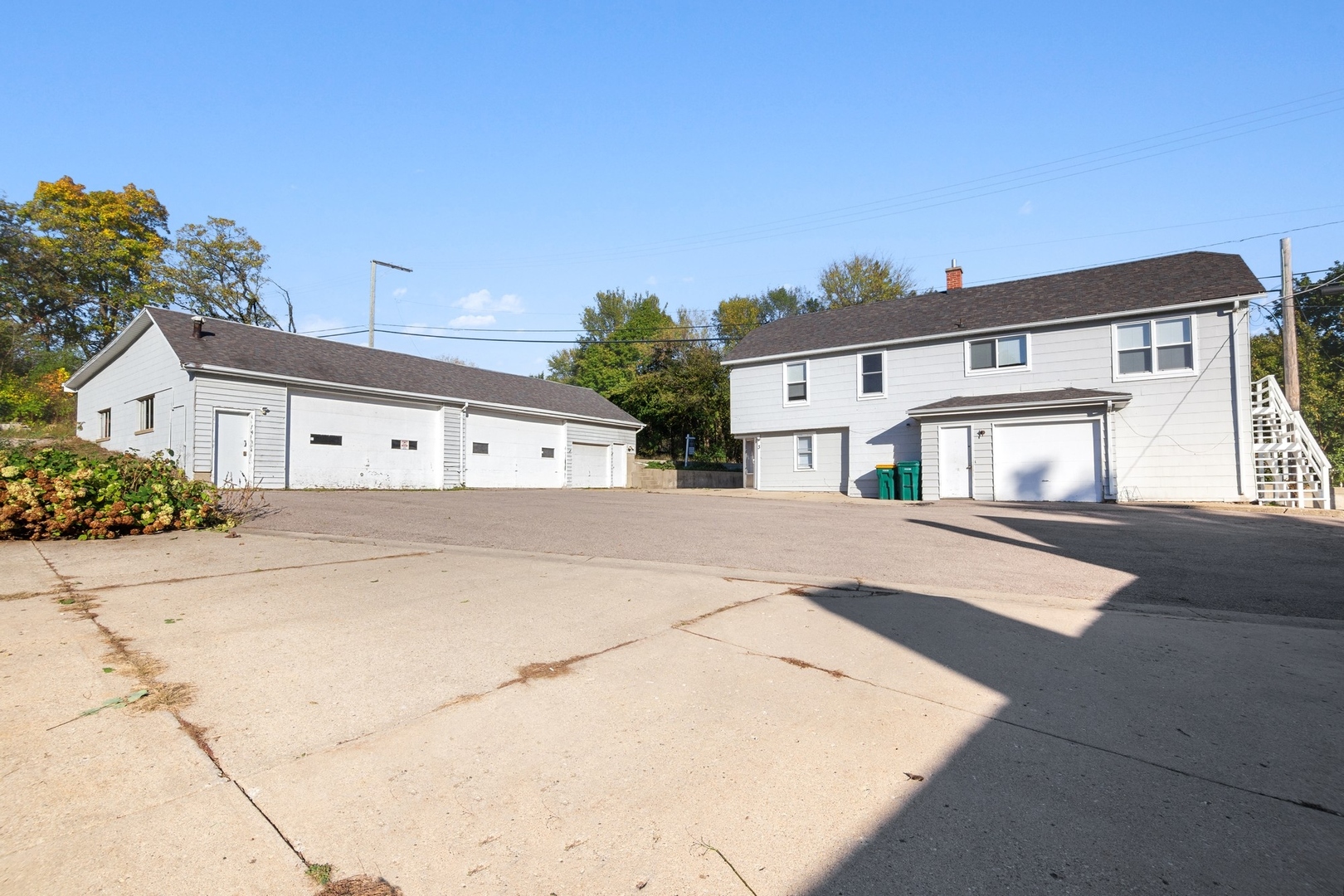 3605 Riverside Drive Johnsburg, IL 60051 - Photo 5 of 40 Gallery Image 5