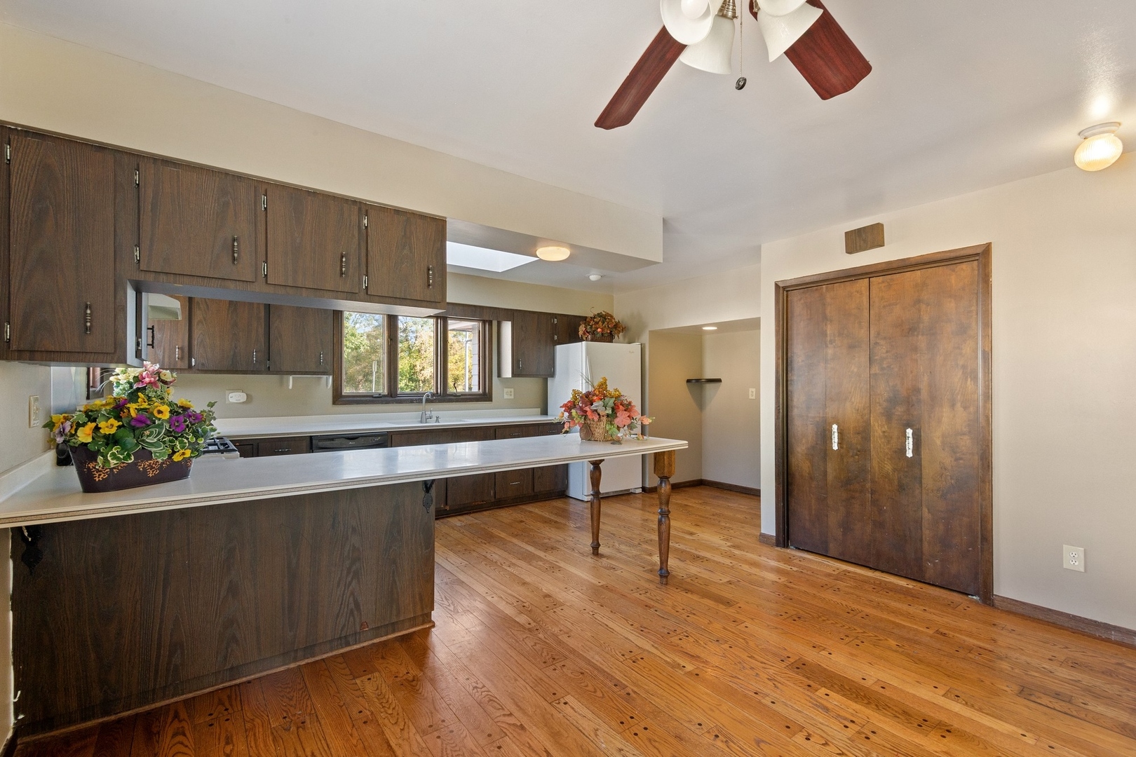 3605 Riverside Drive Johnsburg, IL 60051 - Photo 10 of 40 Gallery Image 10