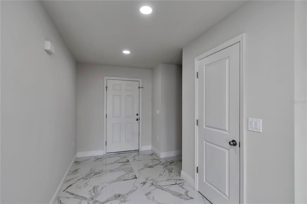 10090 Southeast 67th Terrace Belleview, FL 34420 - Photo 24 of 40 a view of an empty room