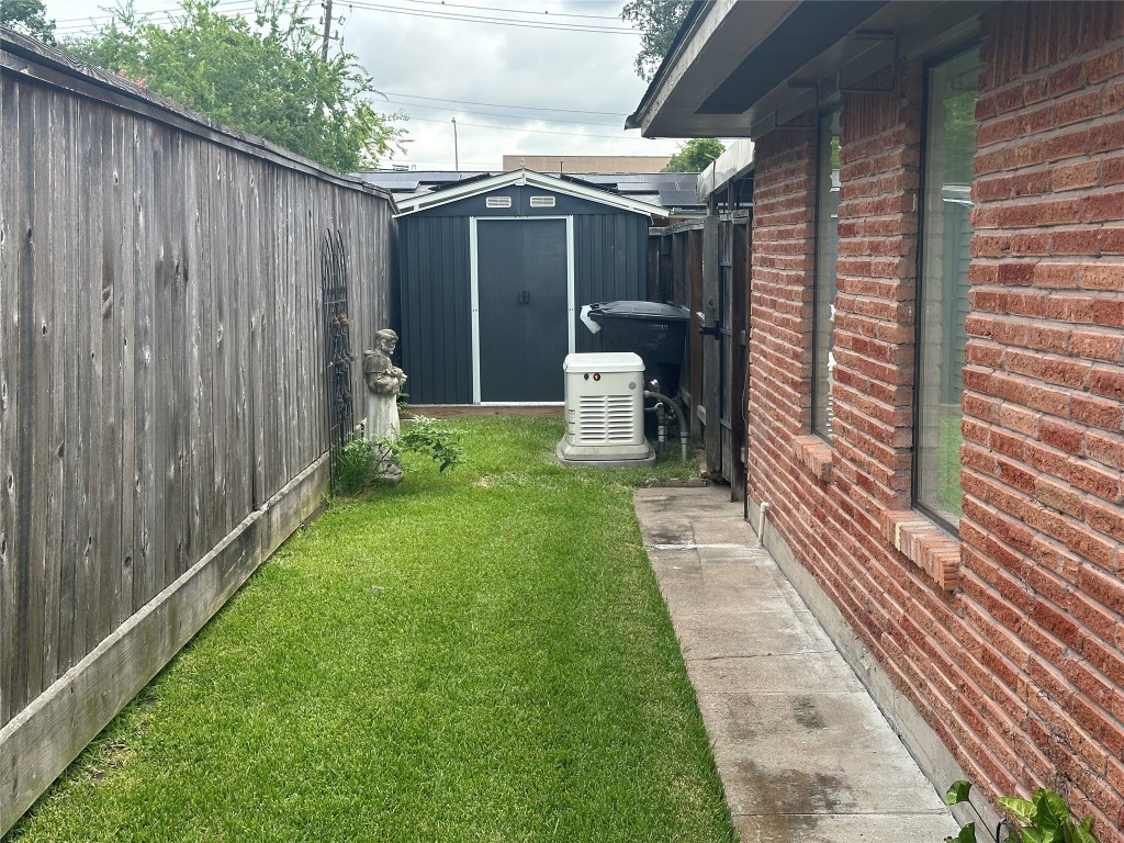 2123 Ridgecrest Drive Houston, TX 77055 - Photo 26 of 38 a view of a porch with wooden walls