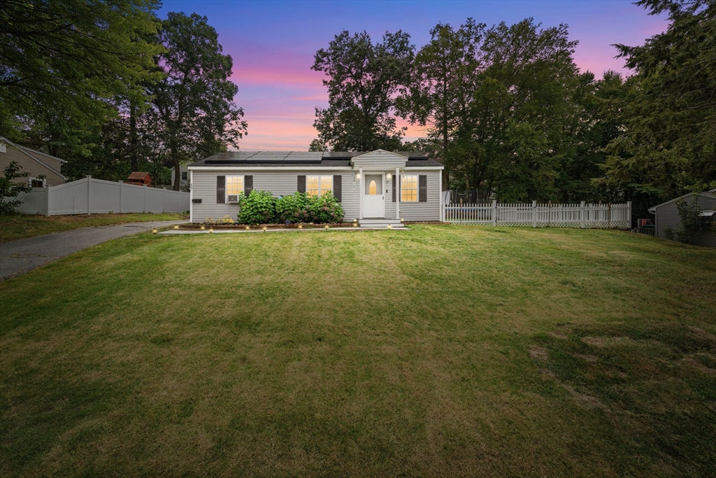 37 Inwood Road Auburn, MA 01501 - Photo 1 of 40 Gallery Image 1