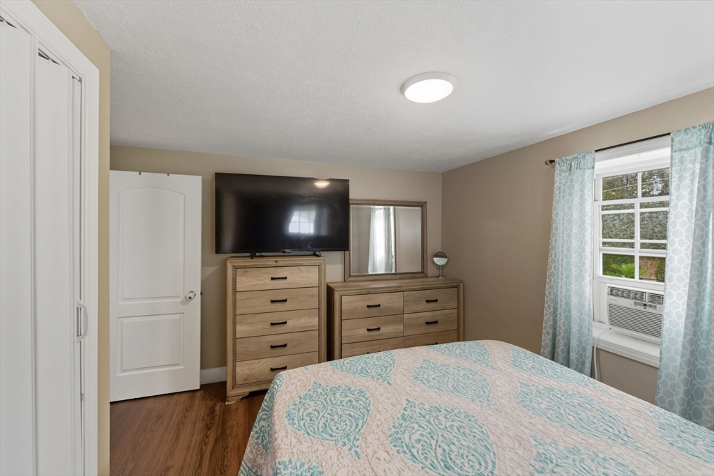 37 Inwood Road Auburn, MA 01501 - Photo 16 of 40 Gallery Image 16