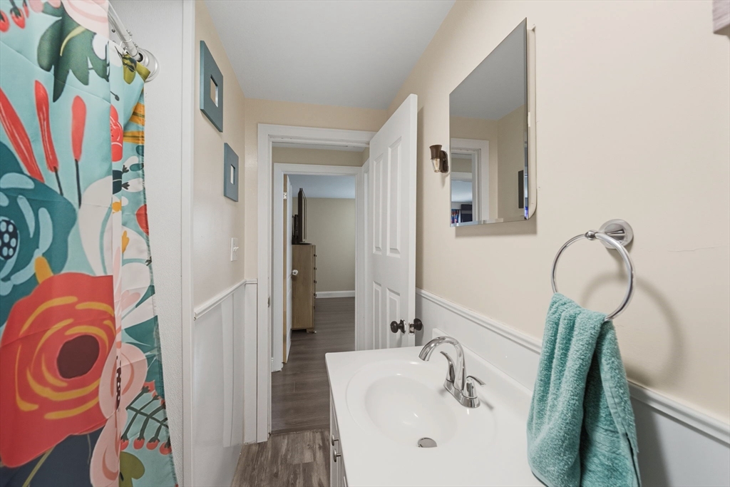 37 Inwood Road Auburn, MA 01501 - Photo 22 of 40 Gallery Image 22