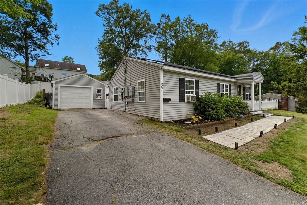 37 Inwood Road Auburn, MA 01501 - Photo 29 of 40 Gallery Image 29