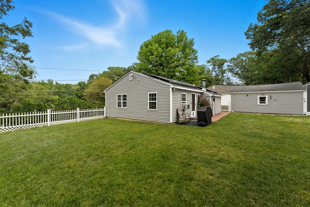 37 Inwood Road Auburn, MA 01501 - Photo 37 of 40 Gallery Image 37