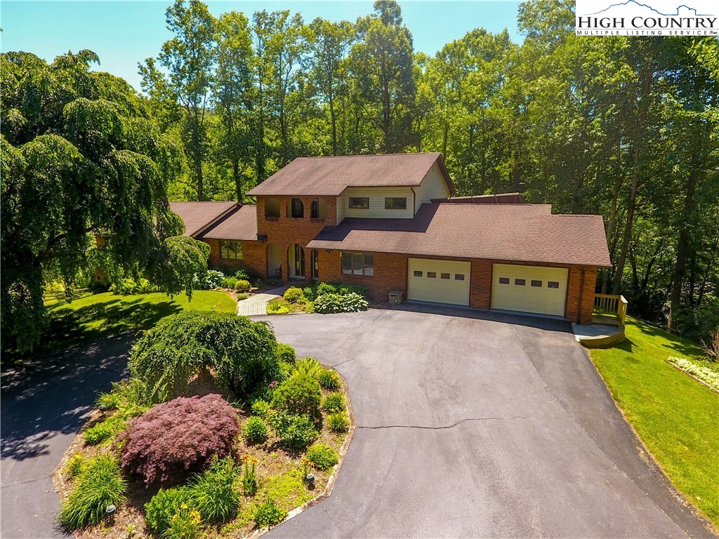 136 Sunburst Lane Boone, NC 28607 - Photo 15 of 47 Gallery Image 15