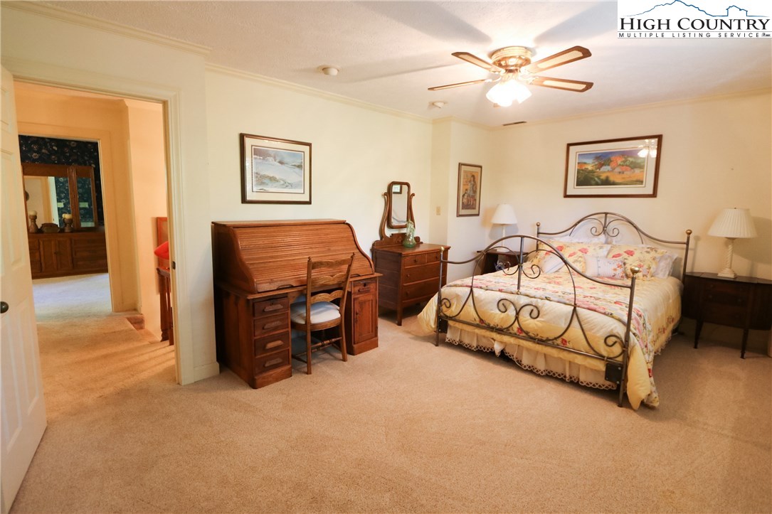 136 Sunburst Lane Boone, NC 28607 - Photo 28 of 47 Gallery Image 28