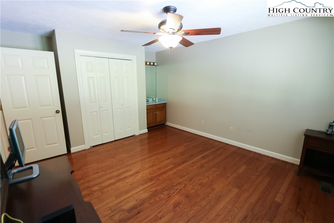 136 Sunburst Lane Boone, NC 28607 - Photo 32 of 47 Gallery Image 32