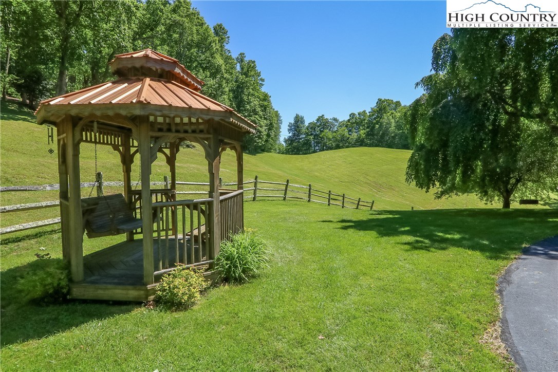 136 Sunburst Lane Boone, NC 28607 - Photo 42 of 47 Gallery Image 42