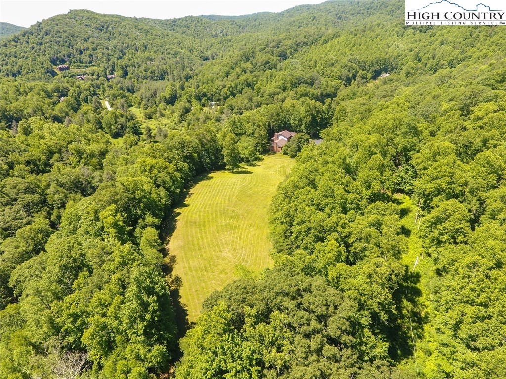 136 Sunburst Lane Boone, NC 28607 - Photo 8 of 47 Gallery Image 8