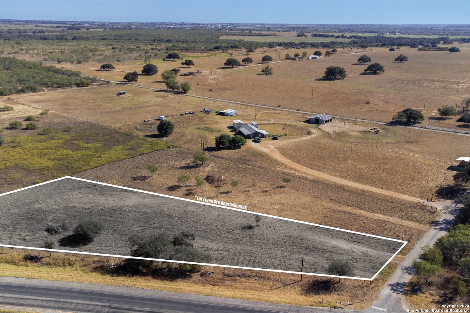 23 Duncan Road Pleasanton, TX 78064 - Photo 6 of 11