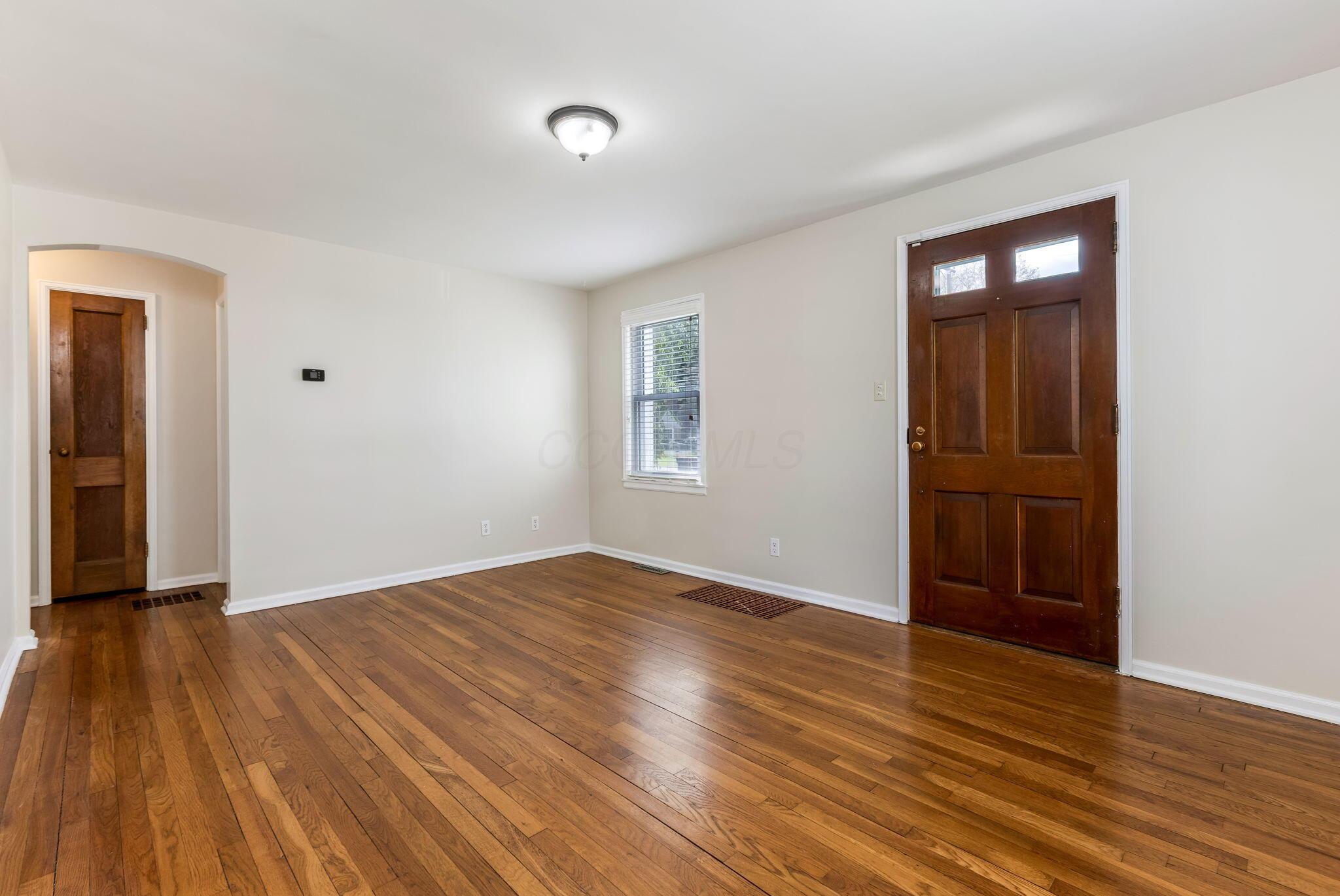 204 Stare Road Newark, OH 43055 - Photo 5 of 45 Gallery Image 5