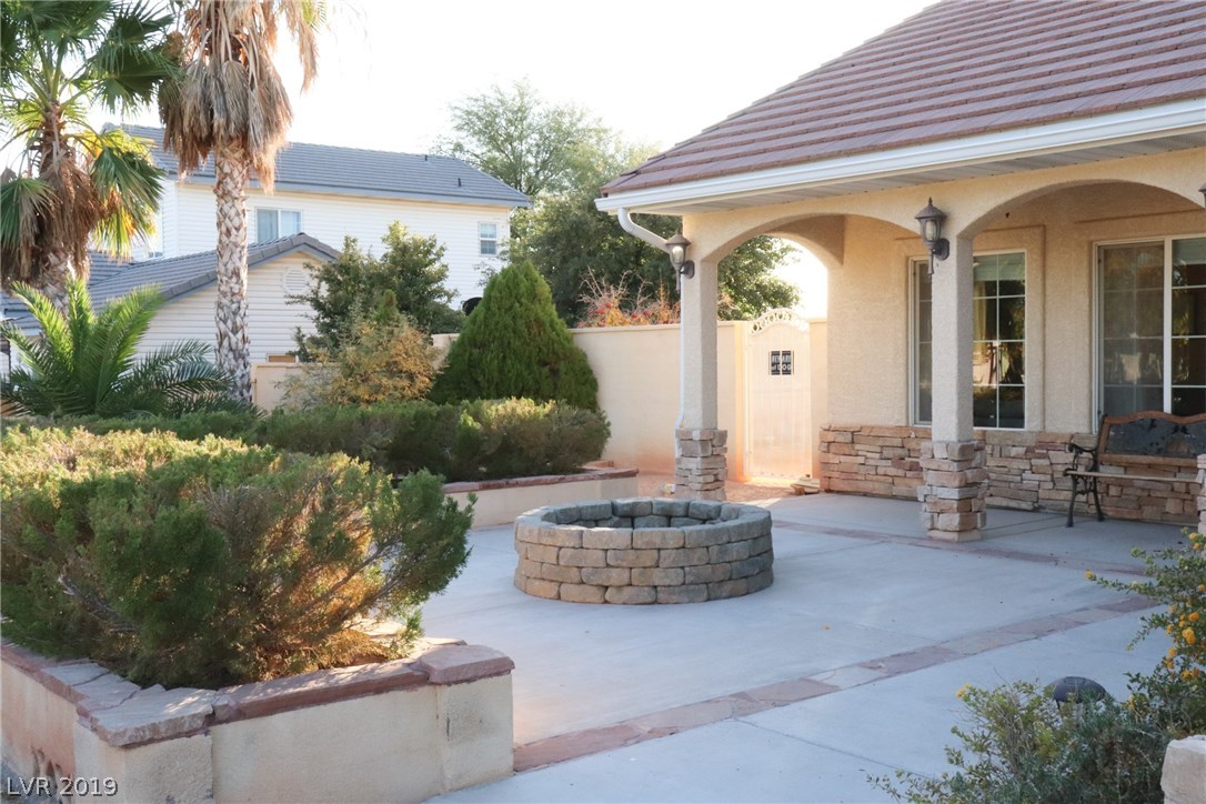3207 Quaint Ranch Street Logandale, NV 89021 - Photo 4 of 50 Gallery Image 4