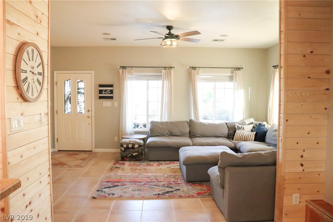 3207 Quaint Ranch Street Logandale, NV 89021 - Photo 9 of 50 Gallery Image 9