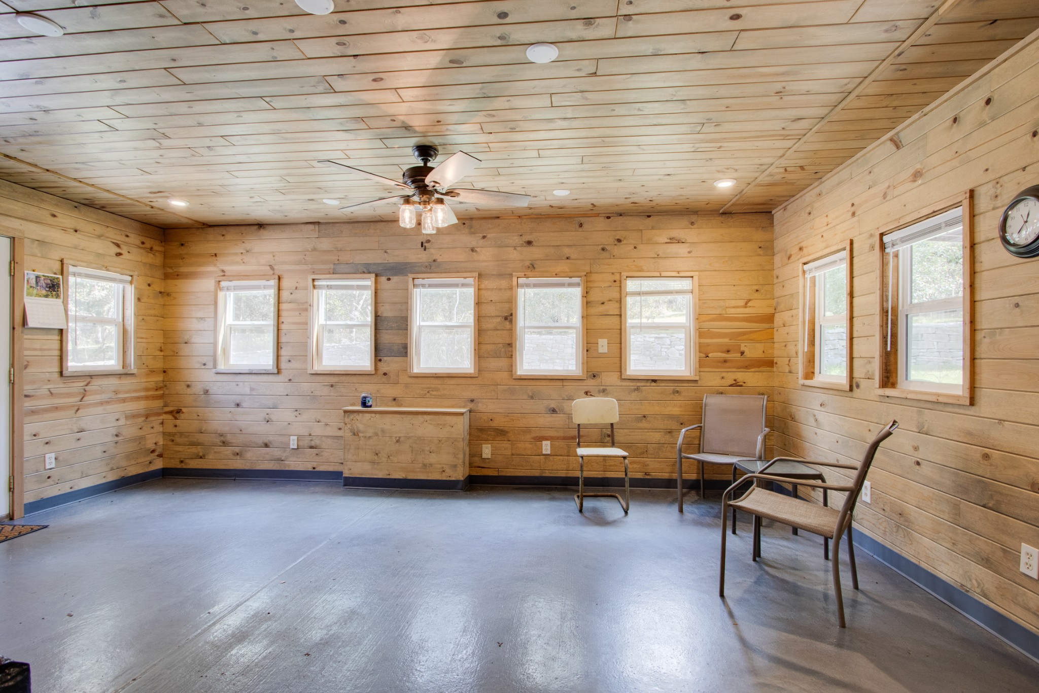 274 Hiwassee Road Lebanon, TN 37087 - Photo 29 of 44 a living room with furniture and windows
