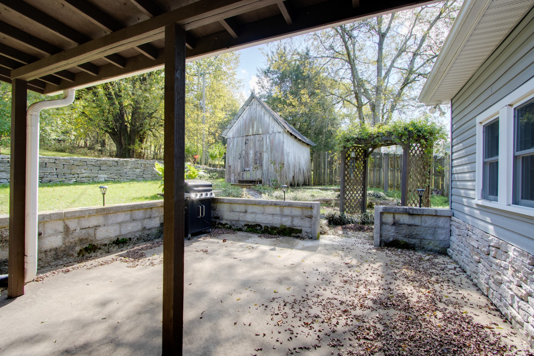 274 Hiwassee Road Lebanon, TN 37087 - Photo 38 of 44 a backyard of a house with outdoor seating