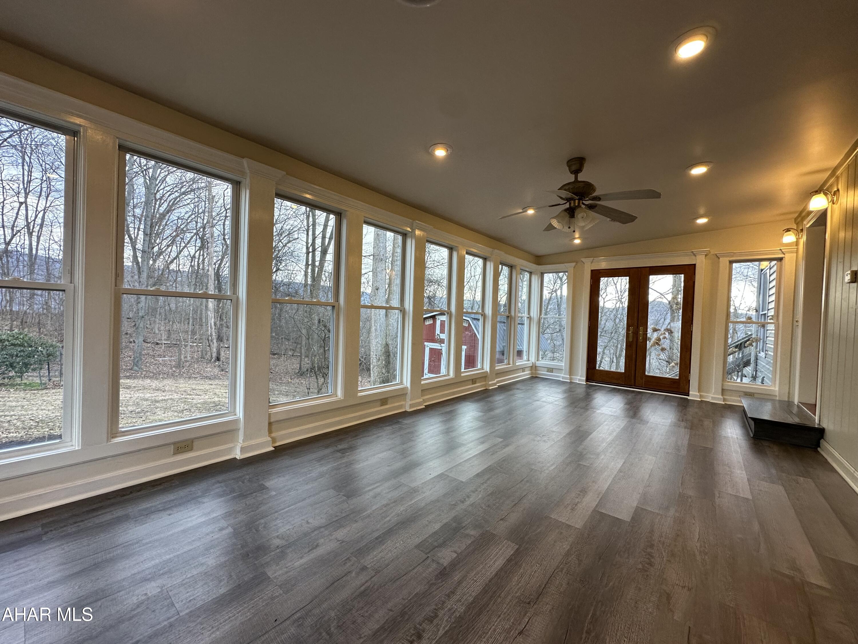 330 Dale Road Mount Union, PA 17066 - Photo 20 of 70