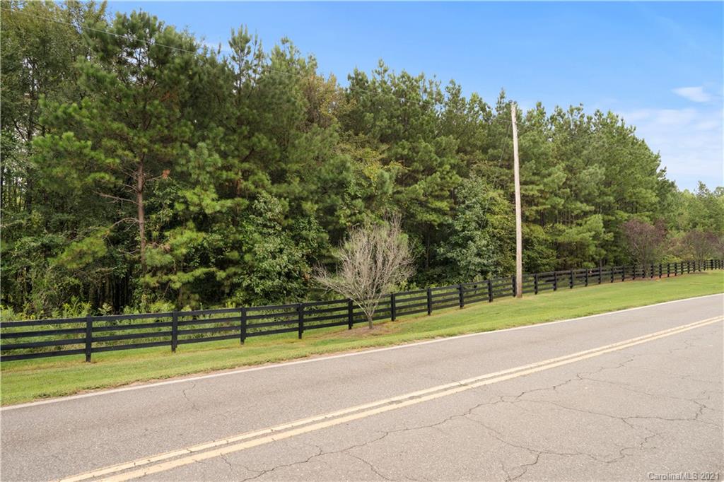 22 Sherrer Road, Unit 22 York, SC 29745 - Photo 8 of 8 Gallery Image 8