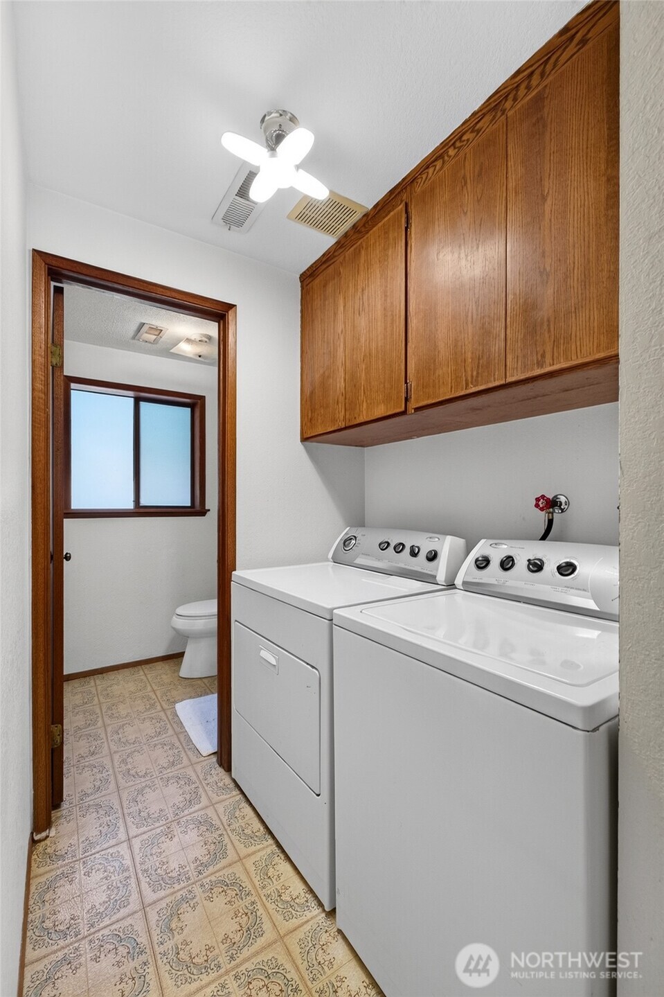 5000 Northeast 6th Street Renton, WA 98059 - Photo 24 of 40 Gallery Image 24