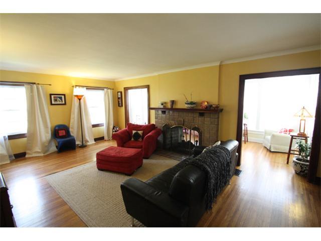 351 Chatham Road Columbus, OH 43214 - Photo 3 of 18 Gallery Image 3