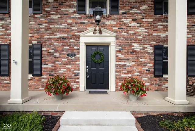 $539,900 | 10194 Briar Creek Lane, Carmel, IN 46033