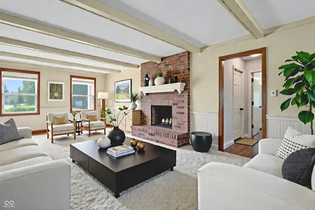 $539,900 | 10194 Briar Creek Lane, Carmel, IN 46033