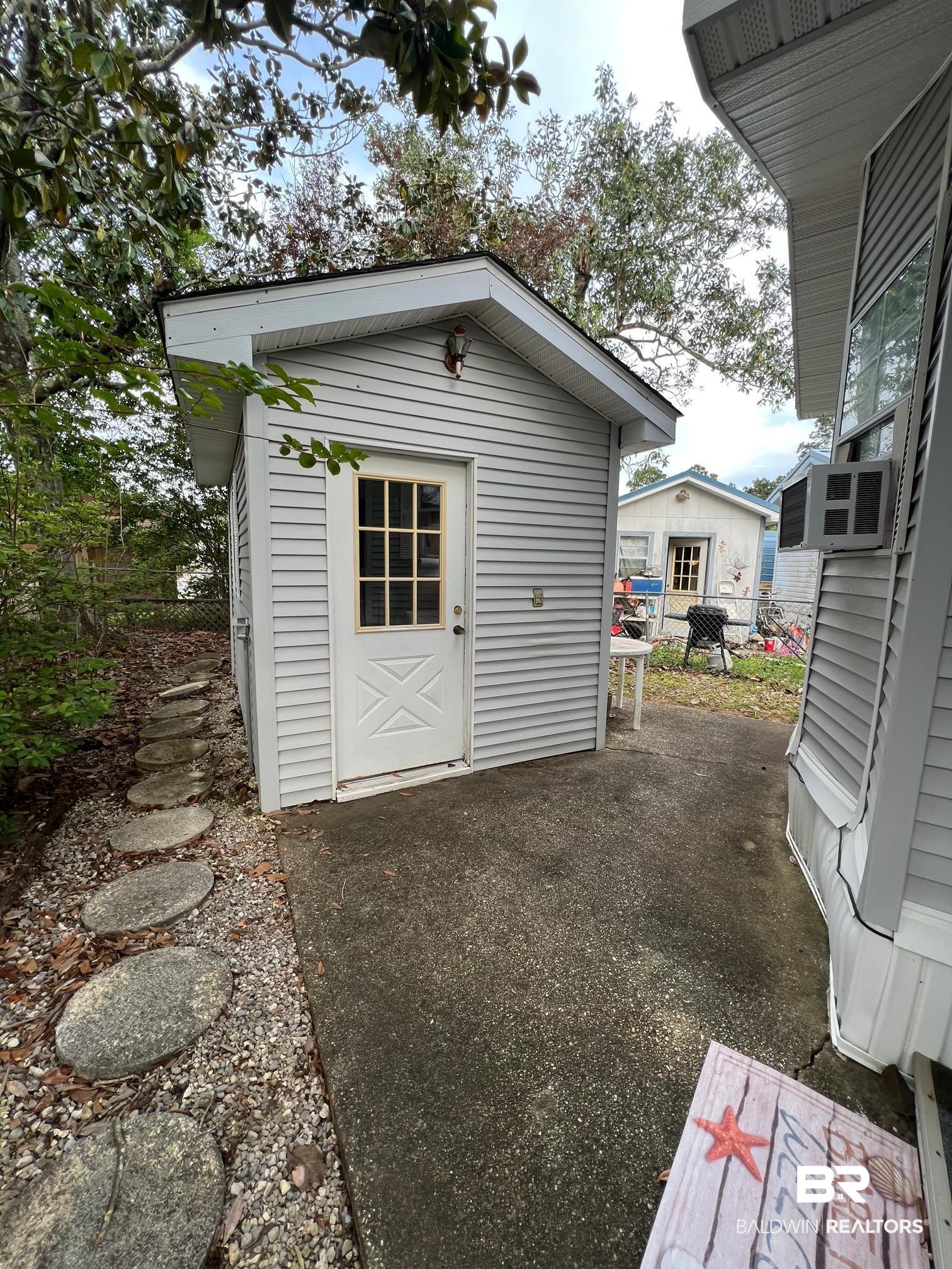 224 Defuniak Loop Lillian, AL 36549 - Photo 8 of 30