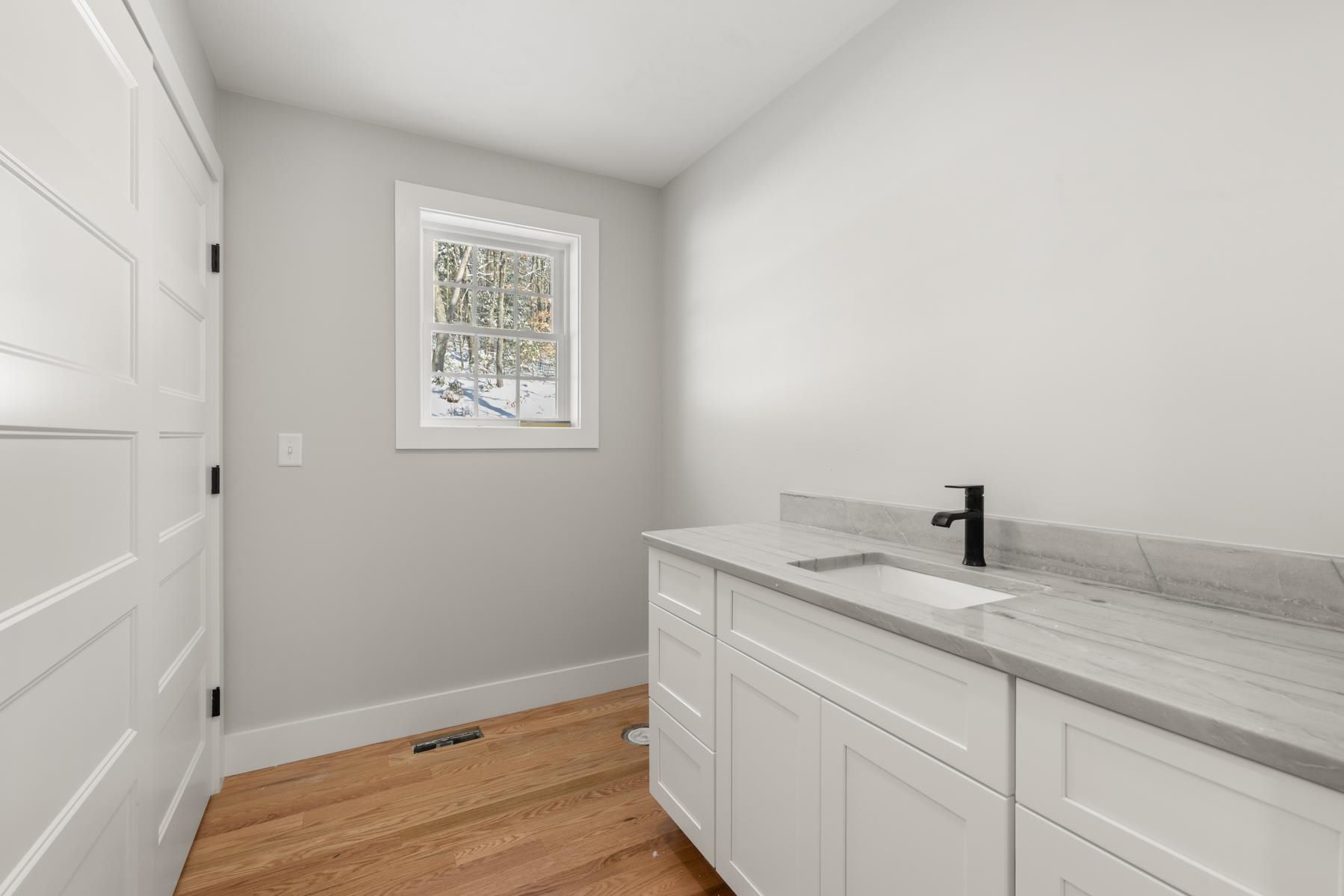 12 Peaslee Road Rochester, NH 03867 - Photo 23 of 32