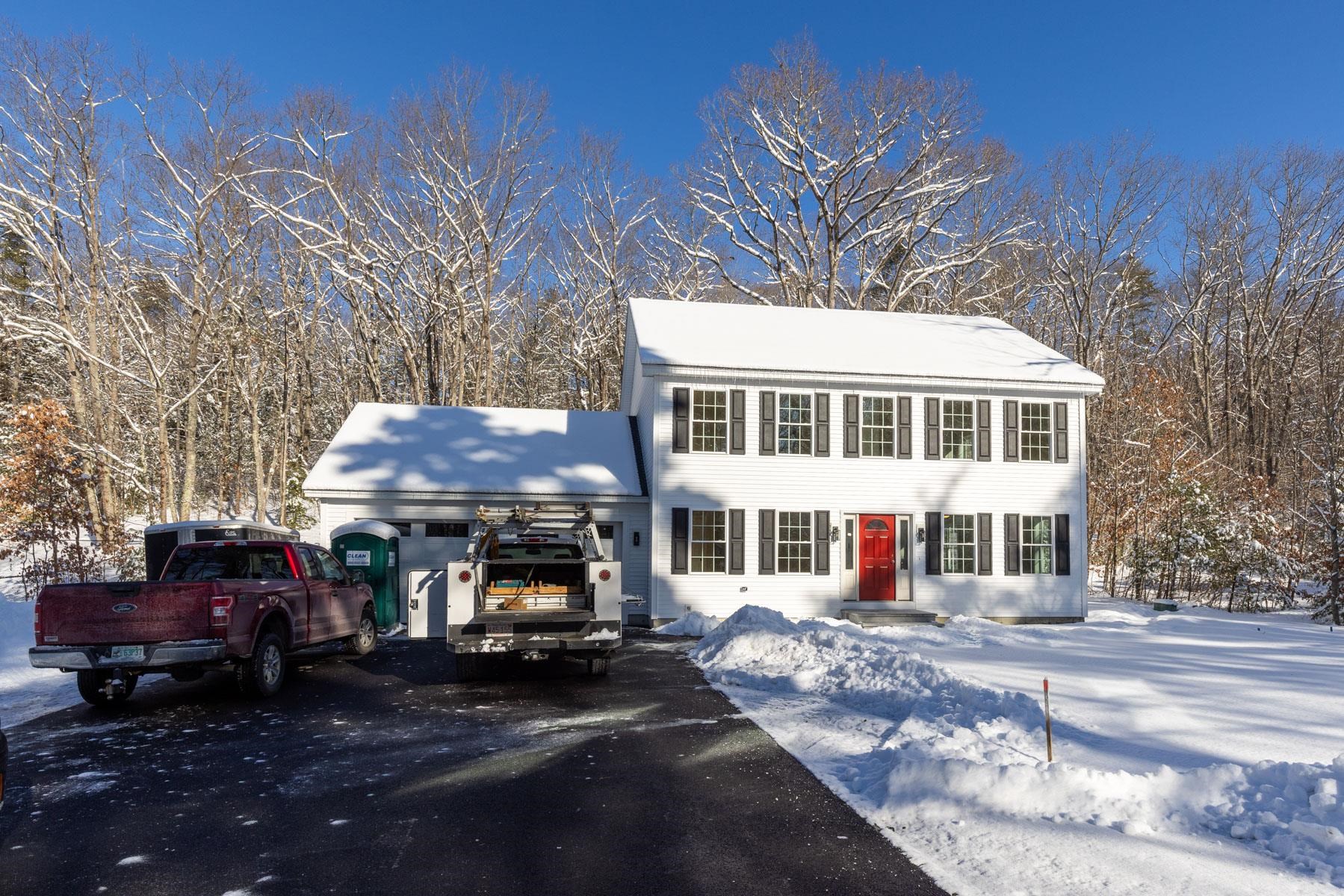 12 Peaslee Road Rochester, NH 03867 - Photo 28 of 32