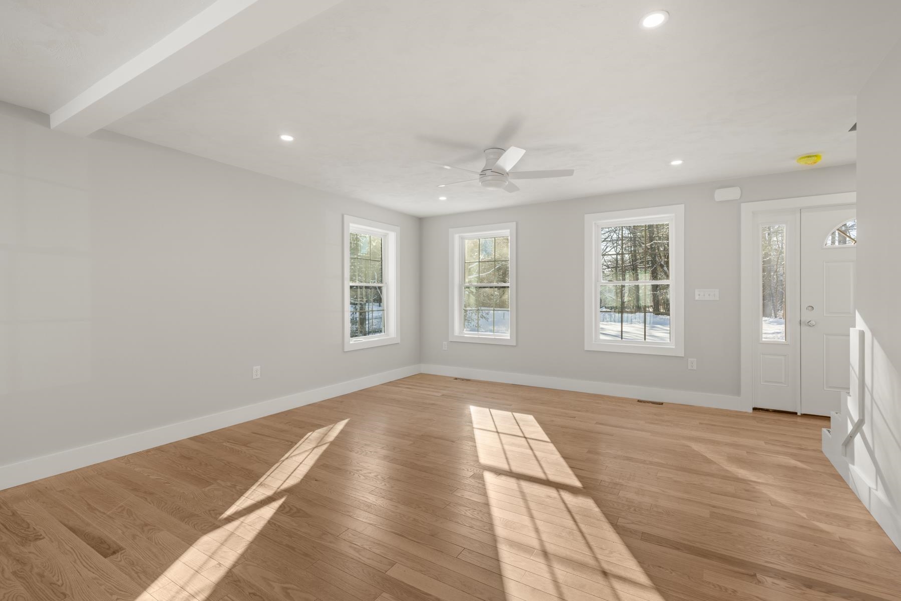 12 Peaslee Road Rochester, NH 03867 - Photo 9 of 32