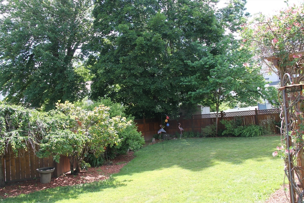 30 Marwood Road Worcester, MA 01602 - Photo 5 of 42