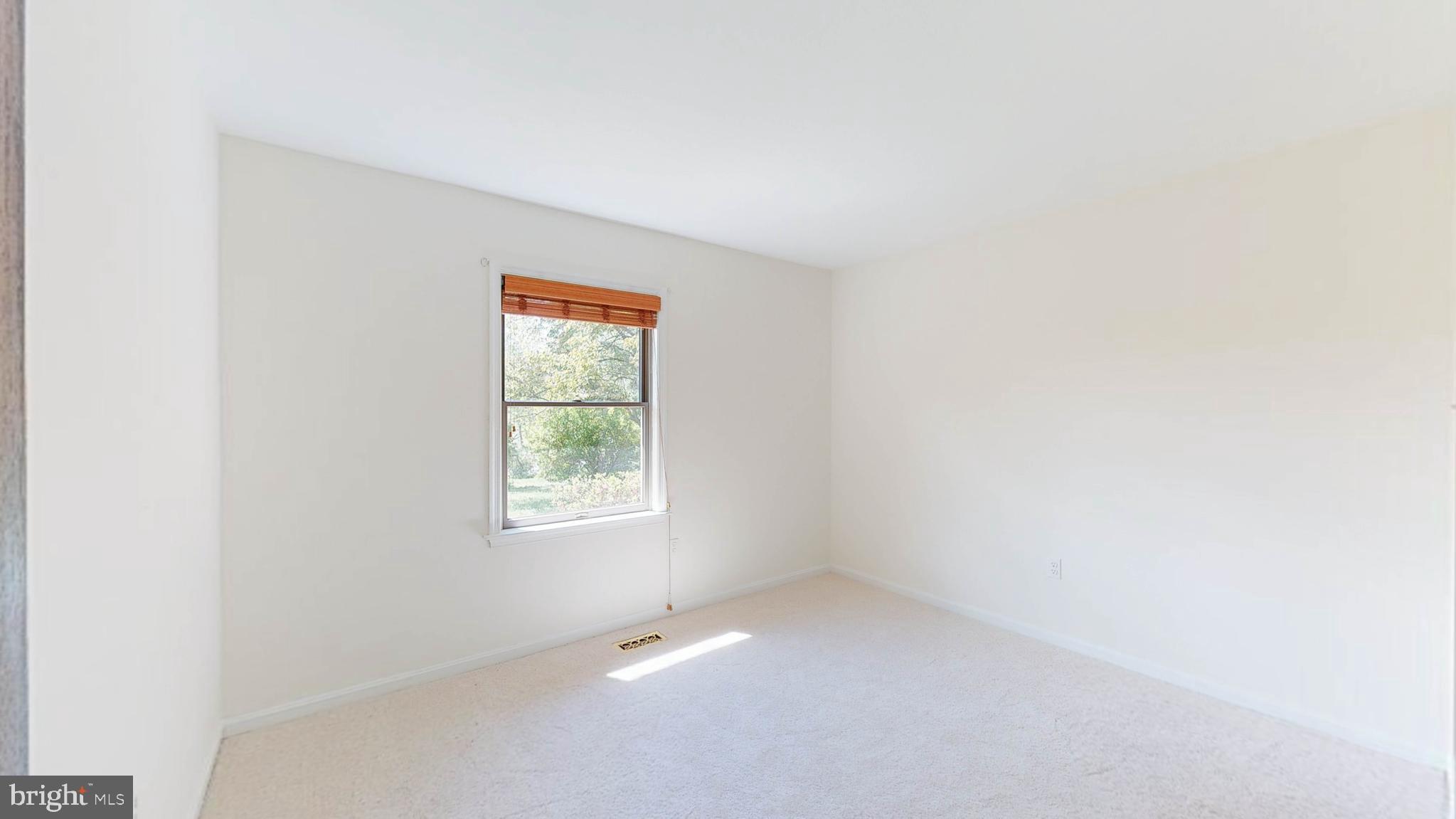8902 Links Bridge Road Thurmont, MD 21788 - Photo 22 of 39 Gallery Image 22