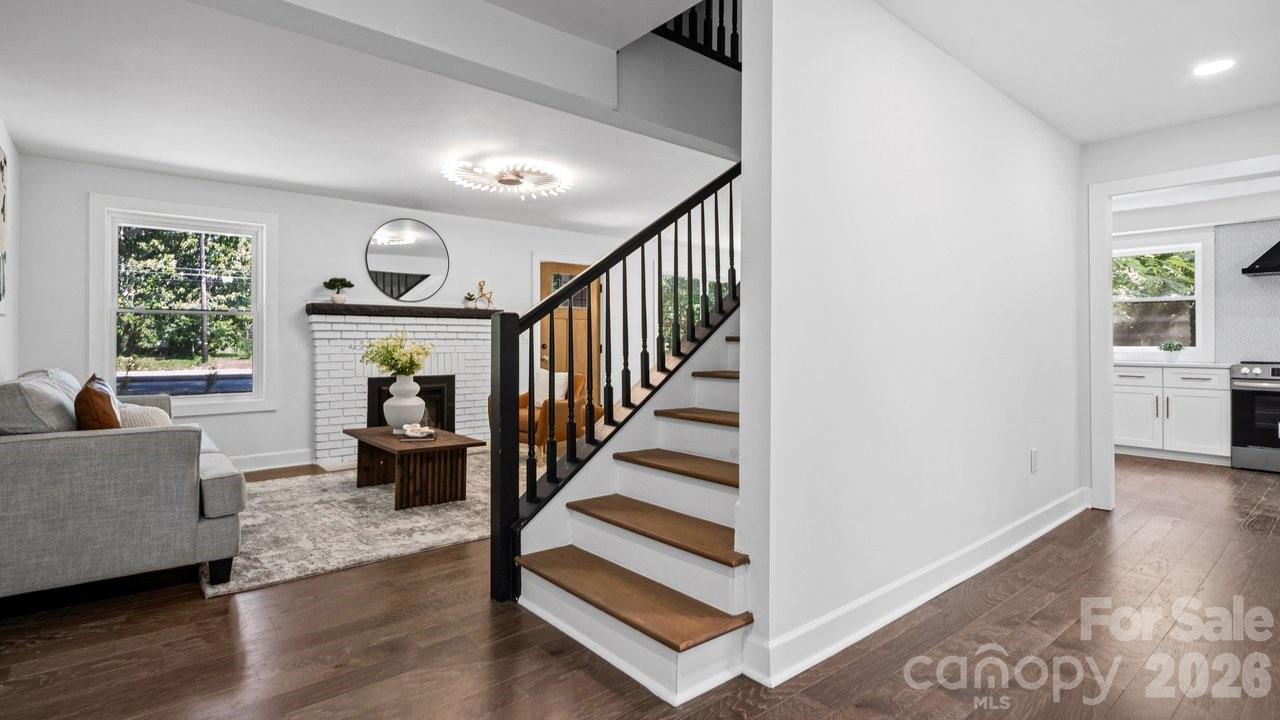 4115 North Sharon Amity Road Charlotte, NC 28205 - Photo 7 of 12