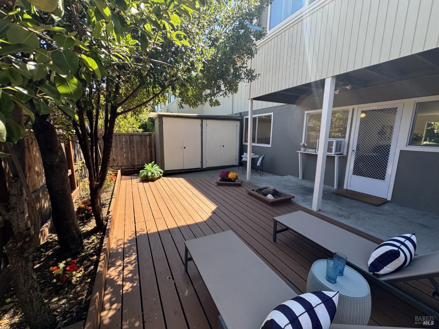 1056 Los Gamos Road, Unit E San Rafael, CA 94903 - Photo 22 of 30 Gallery Image 22