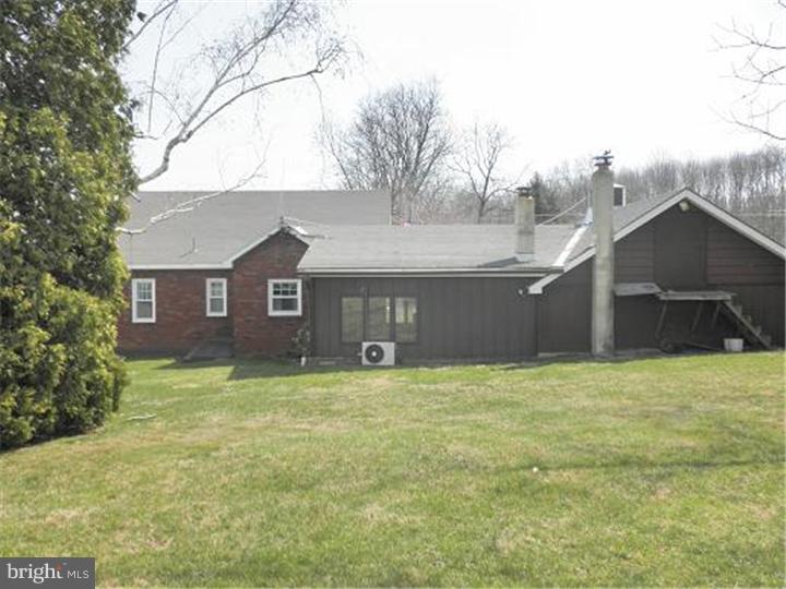 141 Bowers Road Mertztown, PA 19539 - Photo 4 of 4 Gallery Image 4