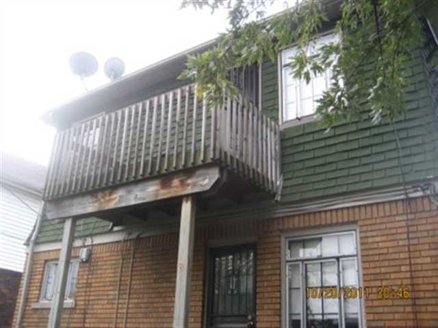 5250-52 Devonshire Road Detroit, MI 48224 - Photo 2 of 9 31079970-1.JPG