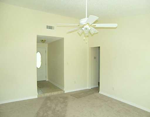 105 Brookter Road Slidell, LA 70461 - Photo 3 of 8 Gallery Image 3