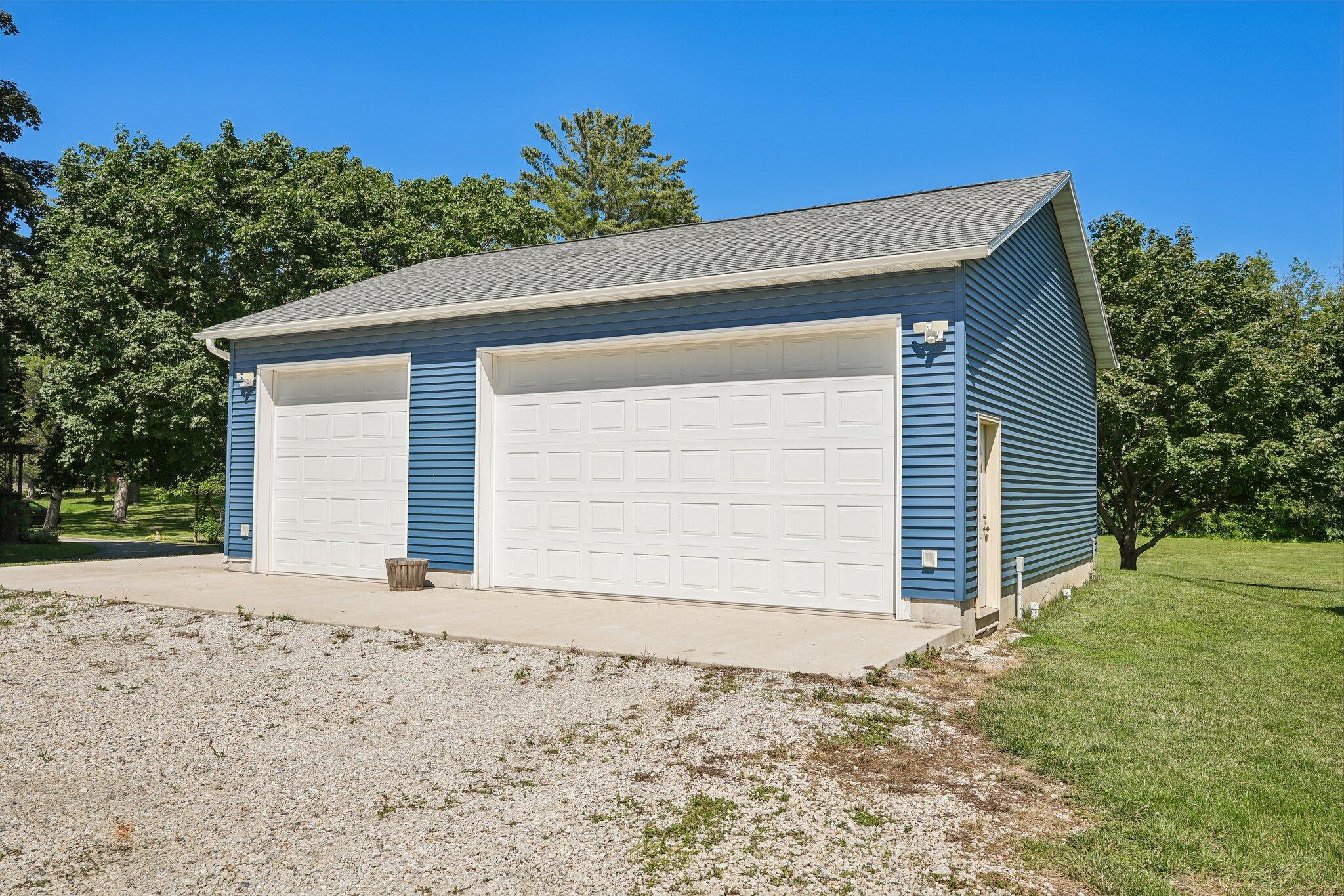 9207 39th Avenue Pleasant Prairie, WI 53142 - Photo 5 of 48 outbuilding