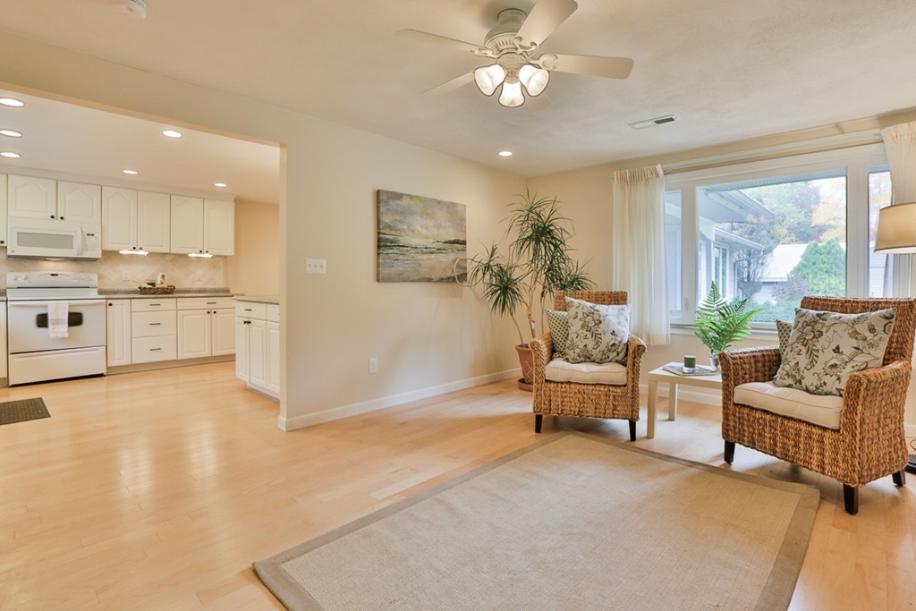 9 Oberlin Road Danvers, MA 01923 - Photo 14 of 25 Gallery Image 14