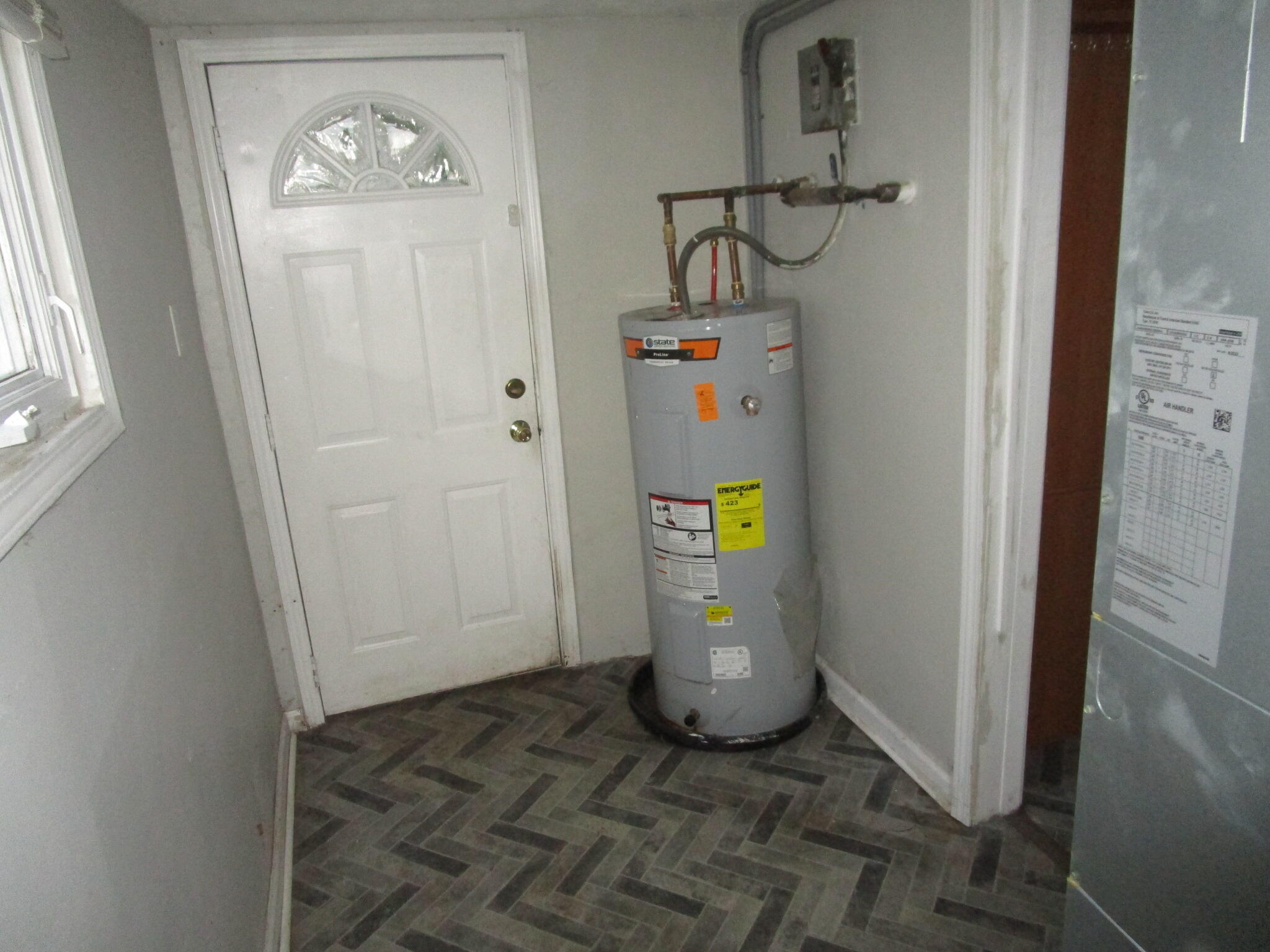409 Ash Street Lexington, KY 40508 - Photo 11 of 25 IMG_5273