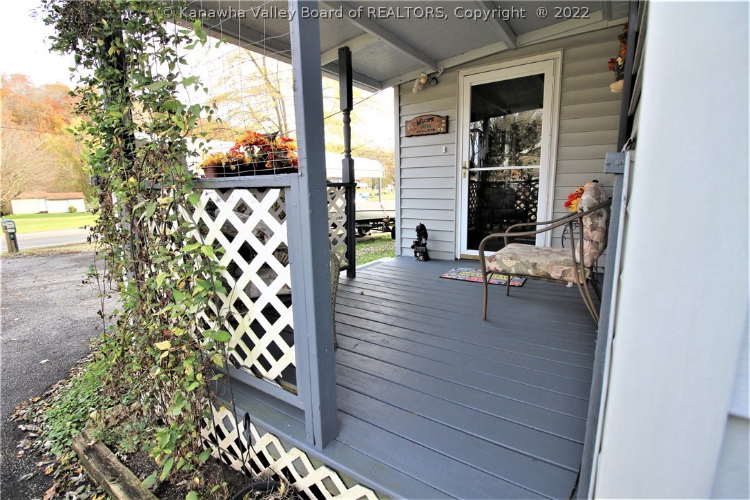 5023 Elk River Road South Elkview, WV 25071 - Photo 27 of 27 Gallery Image 27