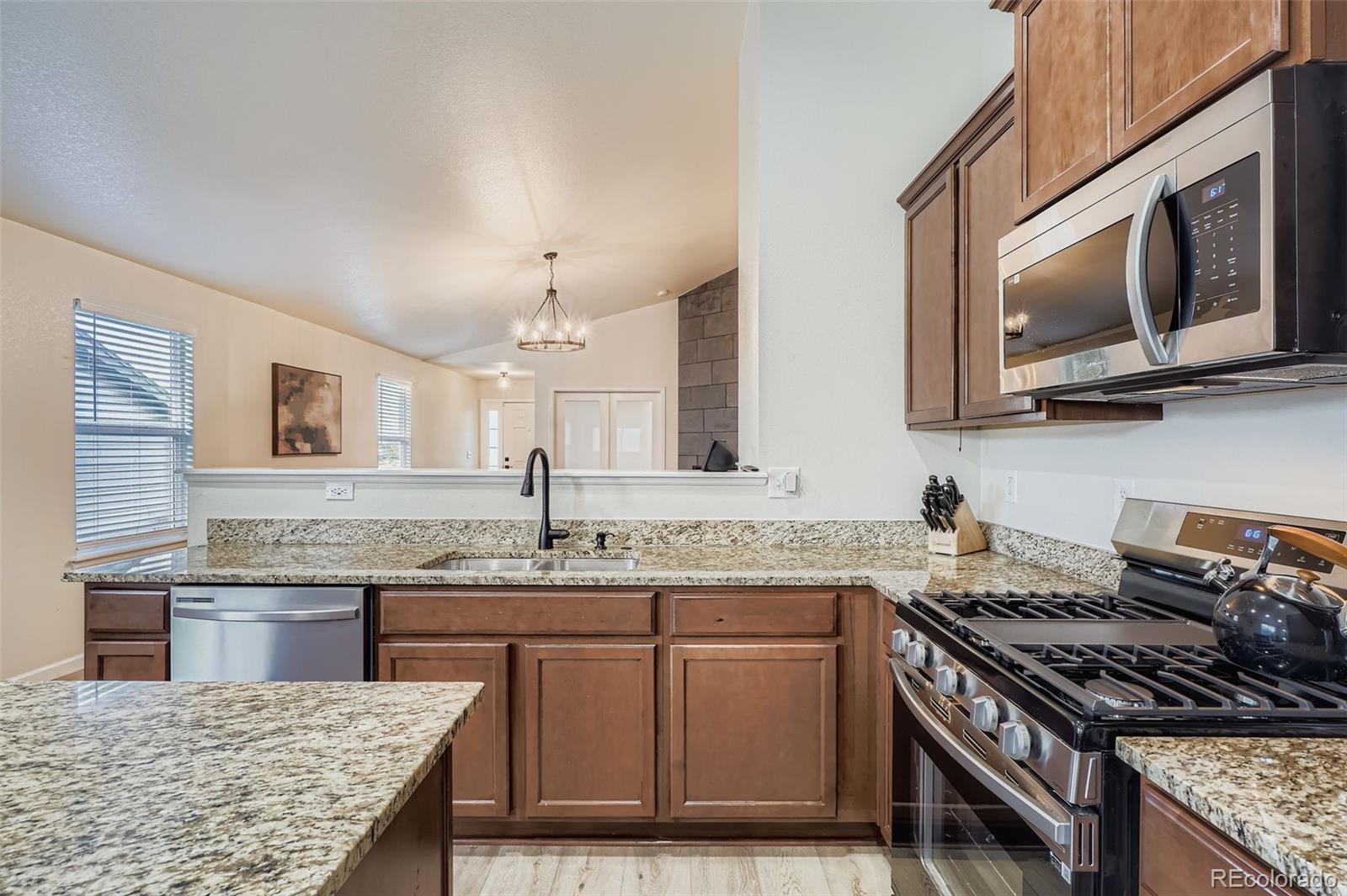 3896 Brush Road Castle Rock, CO 80108 - Photo 10 of 25