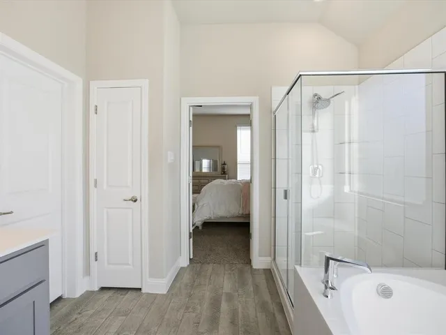 $449,900 | 1006 Fairhaven Drive, Midlothian, TX 76065