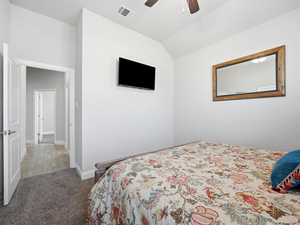 1006 Fairhaven Drive Midlothian, TX 76065 - Photo 20 of 40 Bedroom