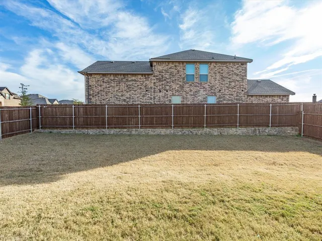 $449,900 | 1006 Fairhaven Drive, Midlothian, TX 76065
