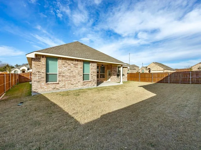 $449,900 | 1006 Fairhaven Drive, Midlothian, TX 76065