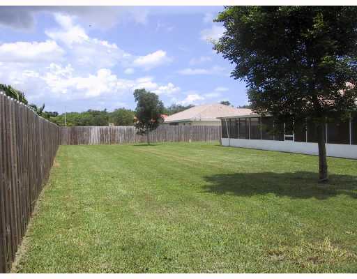17241 Southwest 285th Street Homestead, FL 33030 - Photo 6 of 14 a view of a backyard