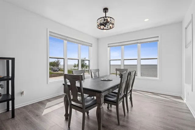 $895,000 | 1150 Bayshore Road, Brussels, WI 54204